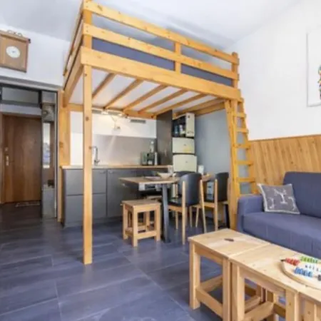 Apartament Warm Haven In With Balcony